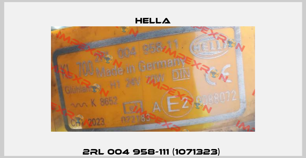 2RL 004 958-111 (1071323)  Hella